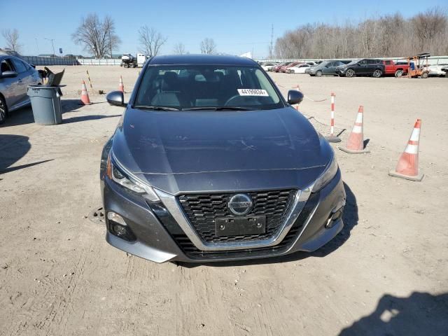 2020 Nissan Altima Platinum