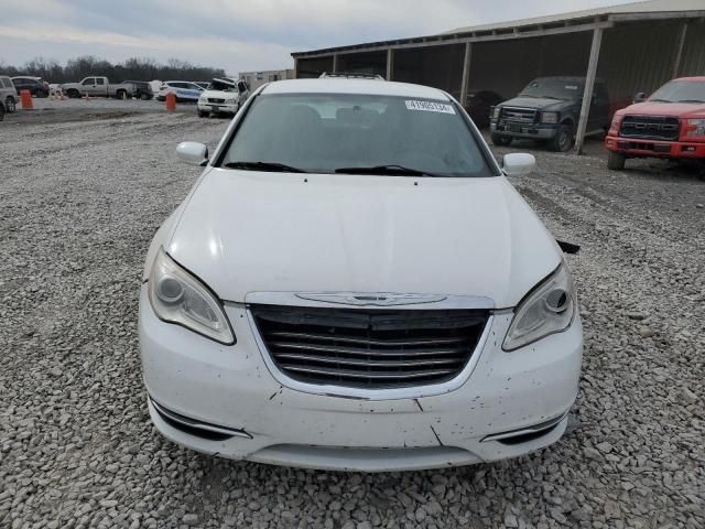 2013 Chrysler 200 Touring