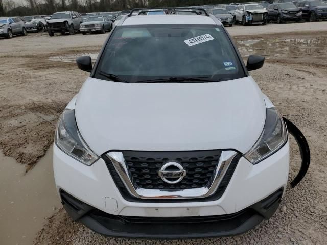 2019 Nissan Kicks S