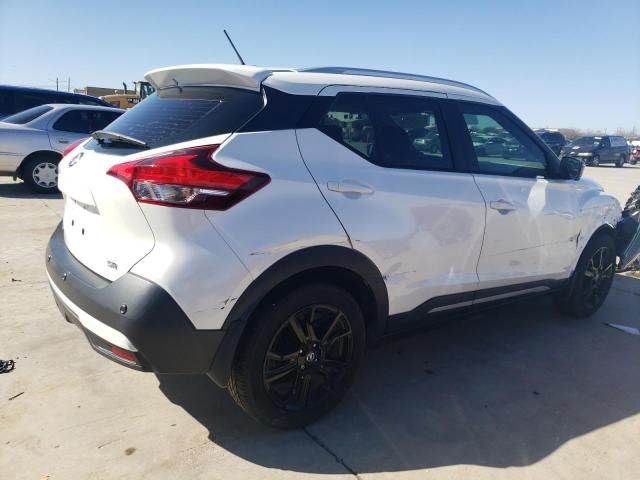 2020 Nissan Kicks SR