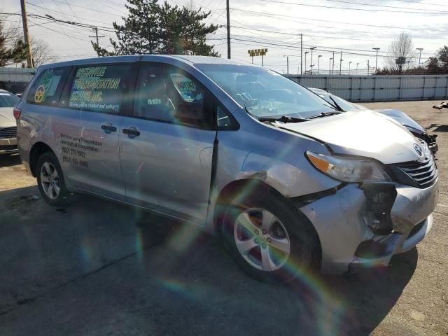 2016 Toyota Sienna