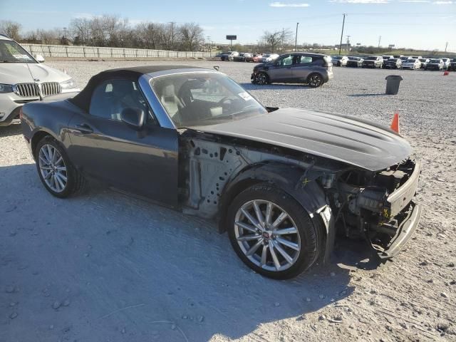 2017 Fiat 124 Spider Classica