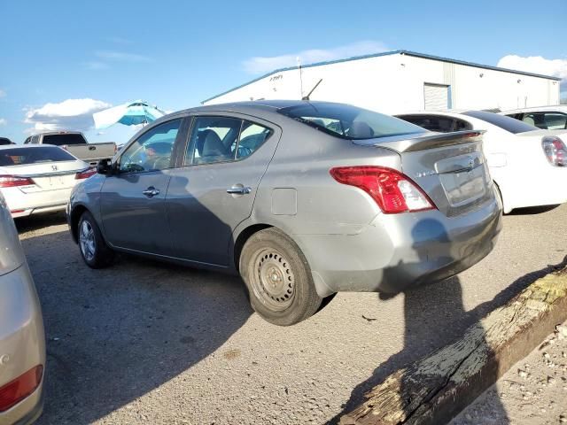 2013 Nissan Versa S