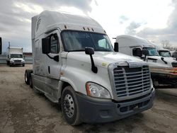 Camiones salvage sin ofertas aún a la venta en subasta: 2016 Freightliner Cascadia 125