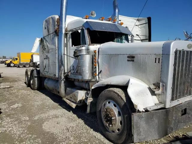 1999 Peterbilt 379