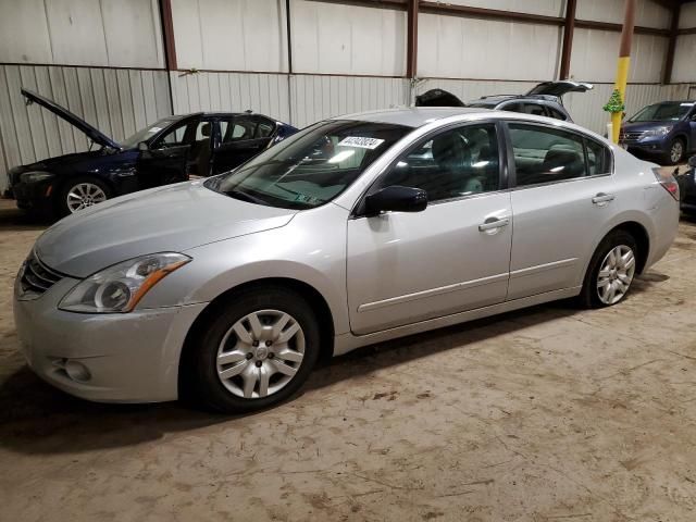 2010 Nissan Altima Base