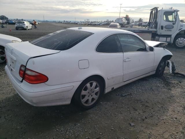 2000 Mercedes-Benz CLK 320