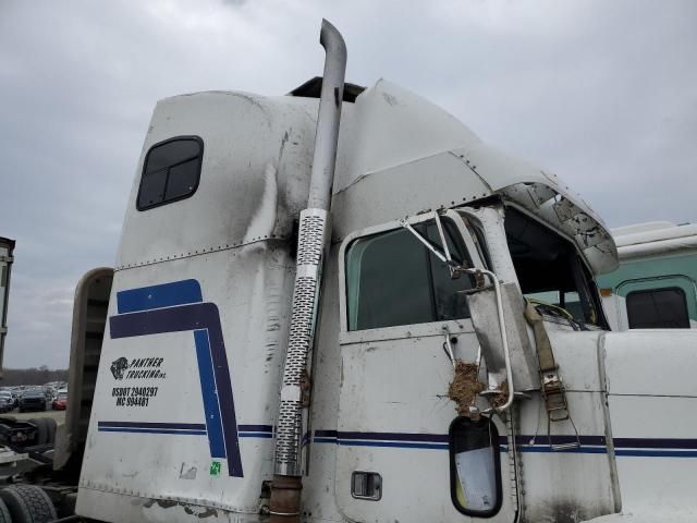 1999 Freightliner Conventional FLD120