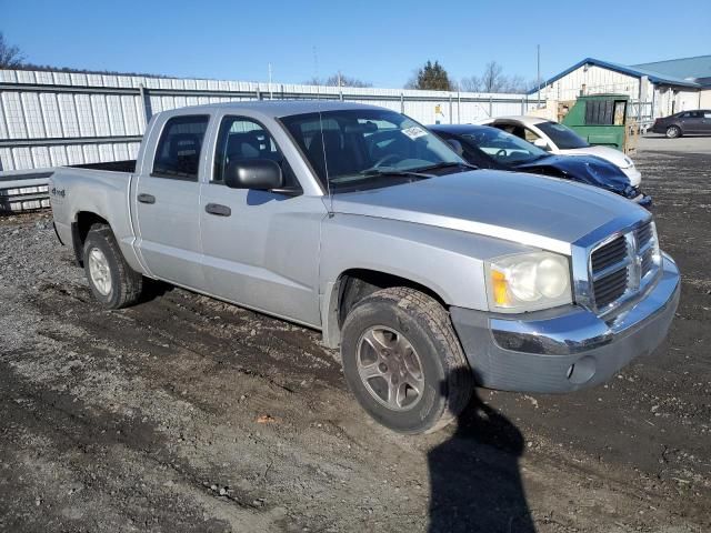 2005 Dodge Dakota Quad SLT