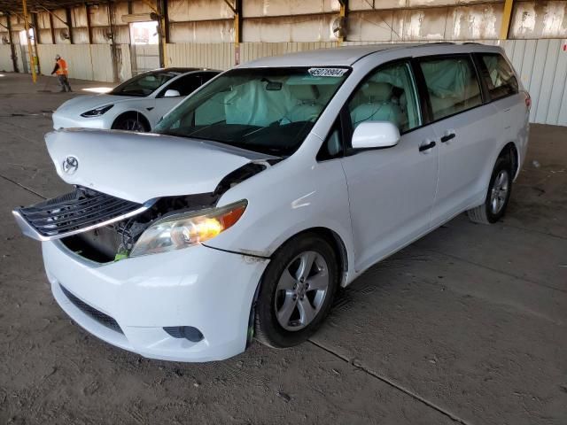 2014 Toyota Sienna