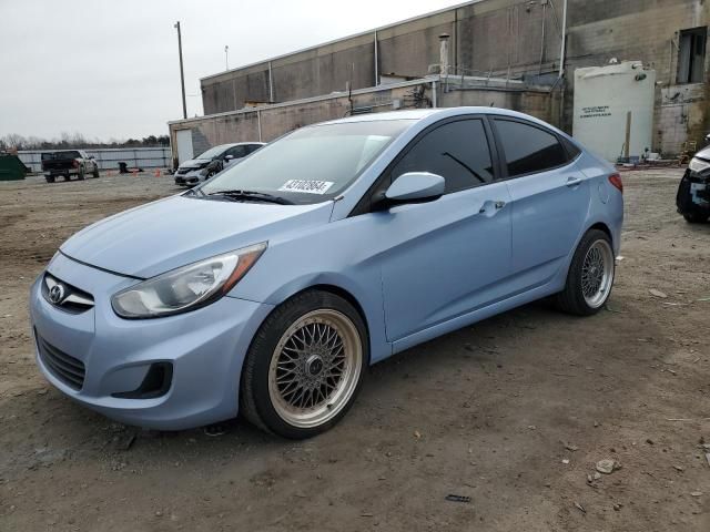 2013 Hyundai Accent GLS