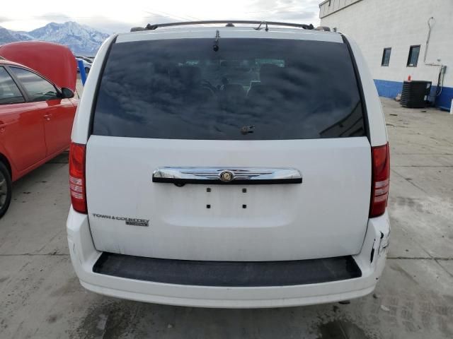 2008 Chrysler Town & Country Touring