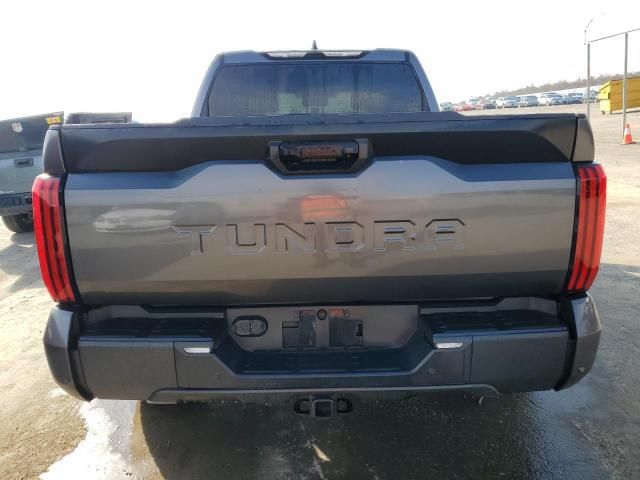 2022 Toyota Tundra Crewmax SR