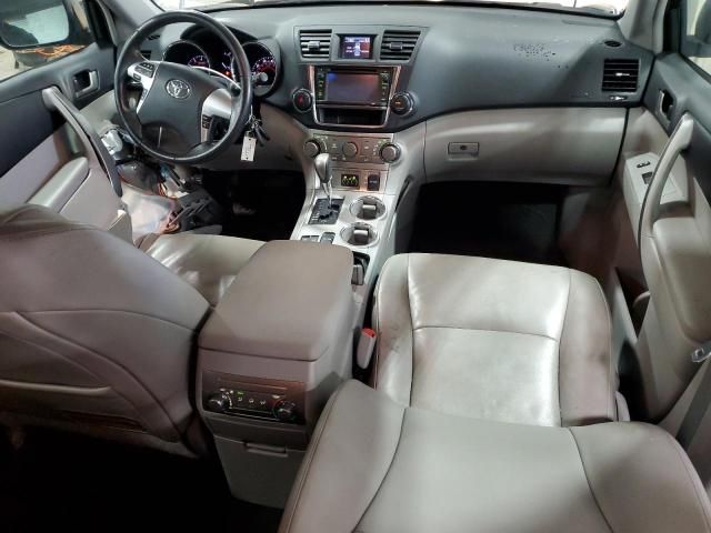 2013 Toyota Highlander Base