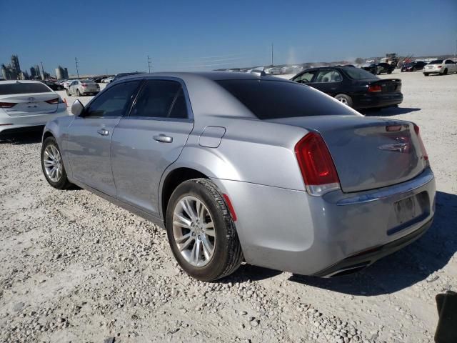 2018 Chrysler 300 Touring