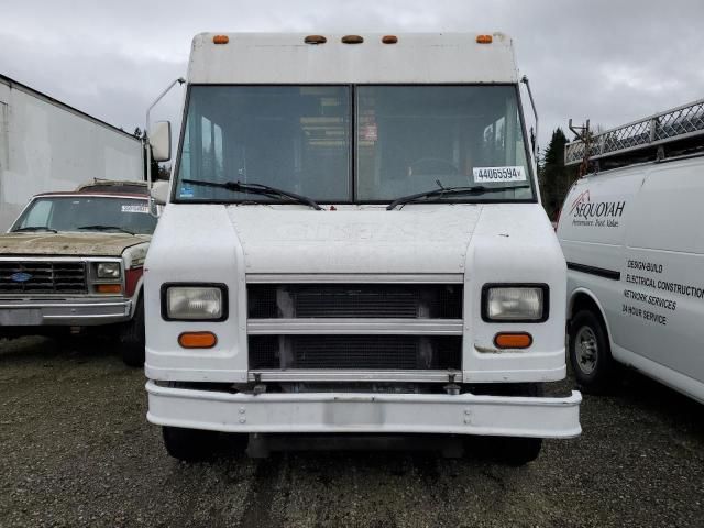 2001 Freightliner Chassis M Line WALK-IN Van