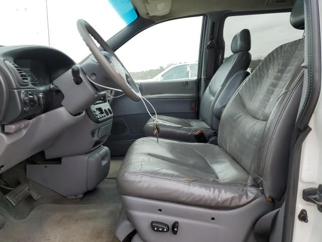 1999 Dodge Grand Caravan LE