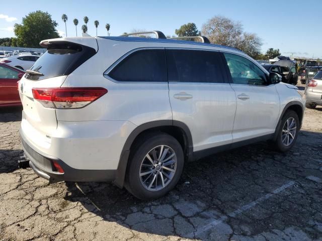 2019 Toyota Highlander SE