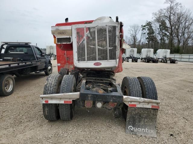 2005 Peterbilt 379