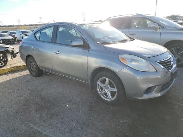 2013 Nissan Versa S