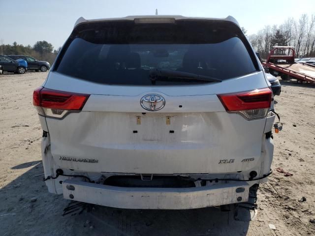 2019 Toyota Highlander SE