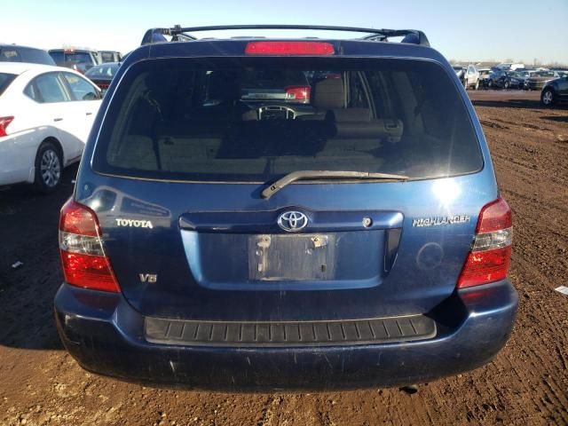 2004 Toyota Highlander Base