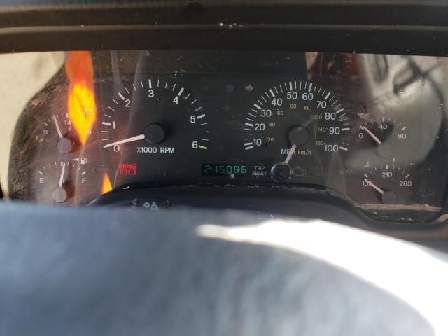 2000 Jeep Cherokee Classic