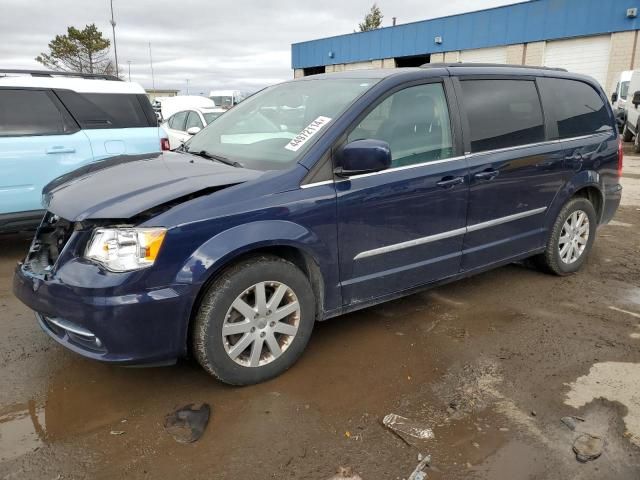 2014 Chrysler Town & Country Touring