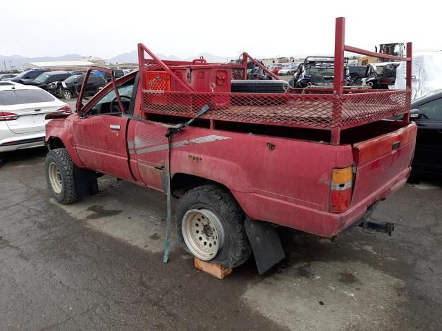 1988 Toyota Pickup RN63 STD