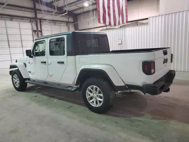 2023 Jeep Gladiator Sport