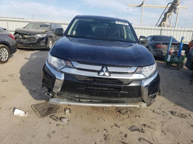 2016 Mitsubishi Outlander SE