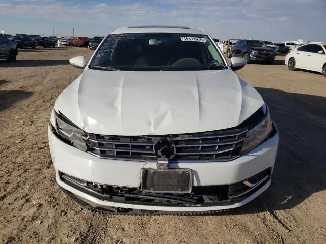 2018 Volkswagen Passat SE