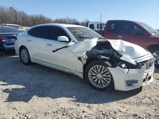 2016 Infiniti Q70 3.7