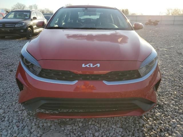 2023 KIA Forte LX