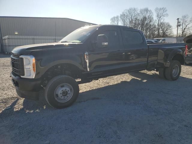 2023 Ford F350 Super Duty