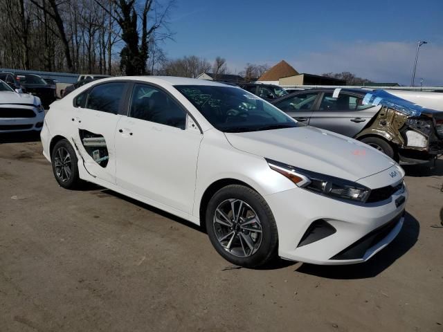 2023 KIA Forte LX