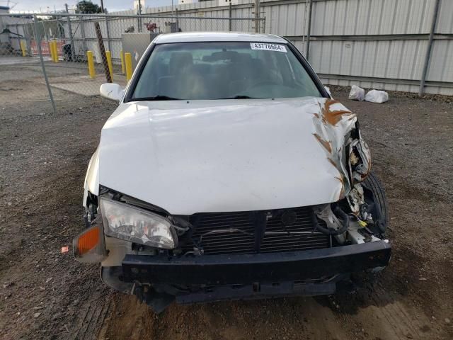 2000 Toyota Camry LE