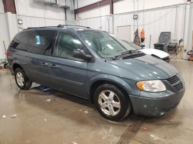 2005 Dodge Grand Caravan SXT