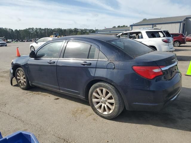 2013 Chrysler 200 Touring