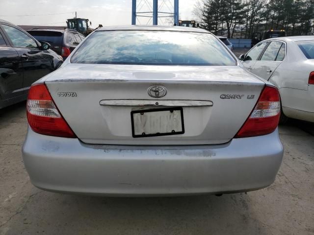 2004 Toyota Camry LE