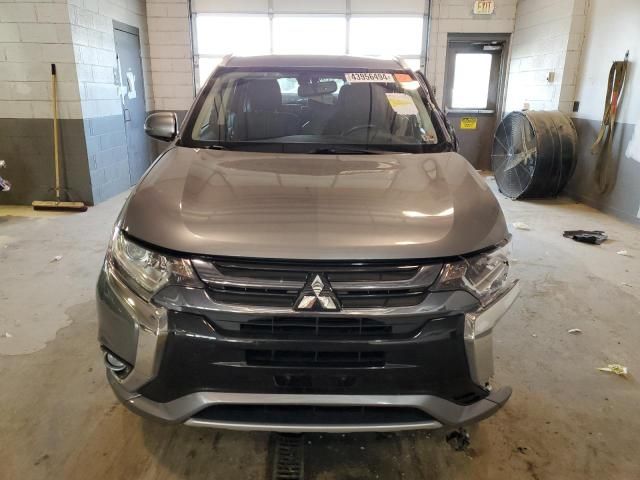 2018 Mitsubishi Outlander SE