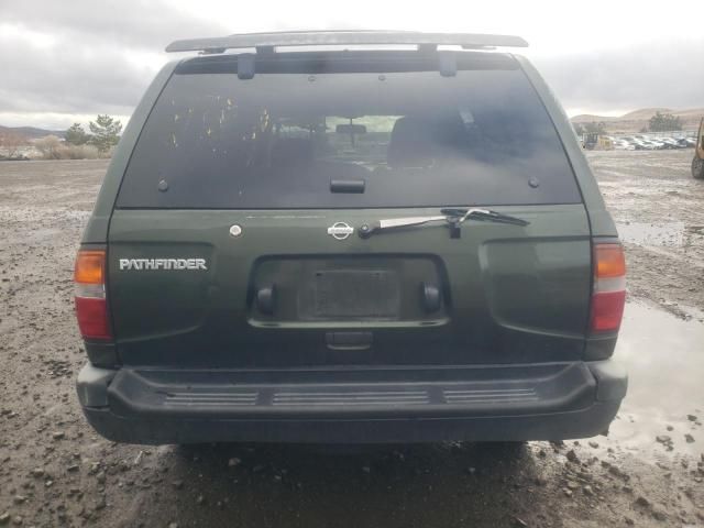 1997 Nissan Pathfinder LE