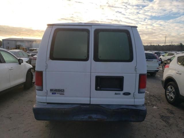 2014 Ford Econoline E250 Van