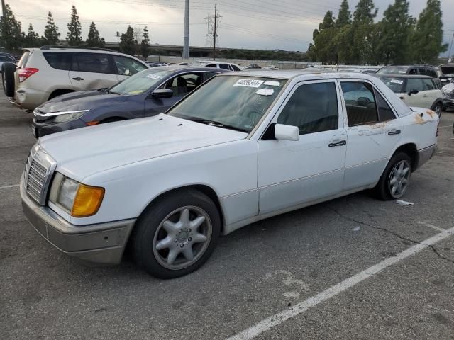 1993 Mercedes-Benz 300 E 2.8