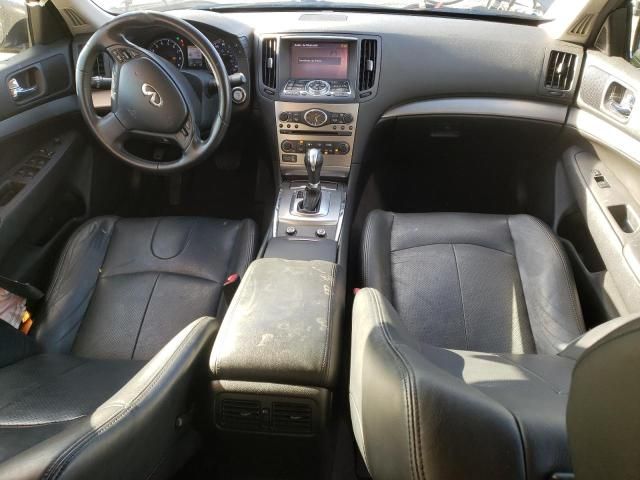 2015 Infiniti Q40