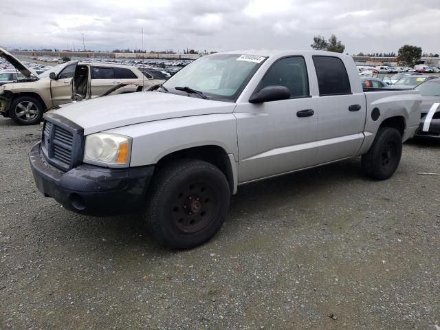 2005 Dodge Dakota Quad SLT