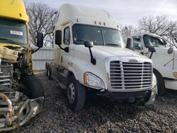 Salvage trucks for sale at Avon, MN auction: 2017 Freightliner Cascadia 125