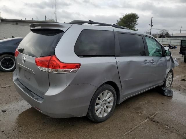 2012 Toyota Sienna LE