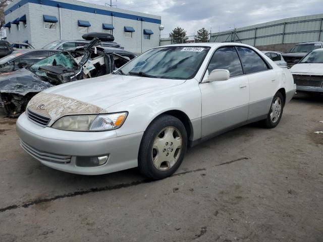 2000 Lexus ES 300