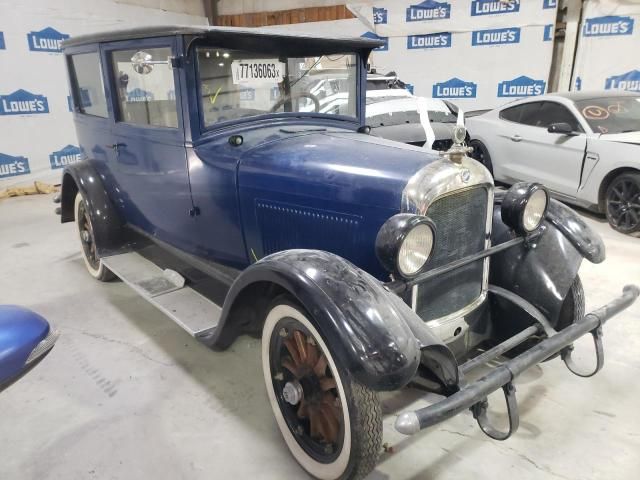 1925 Studebaker Coupe